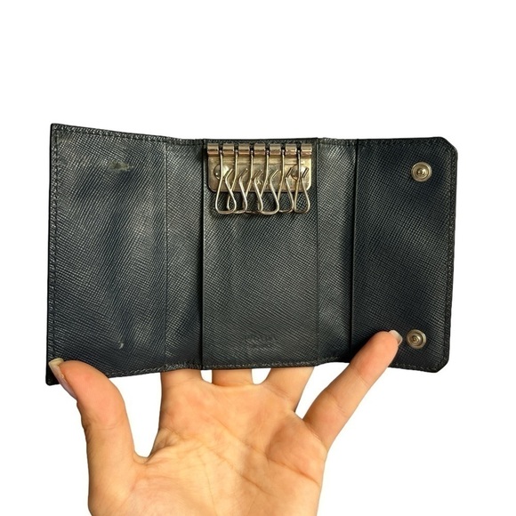 PRADA Authentic Key holder - Picture 5 of 6